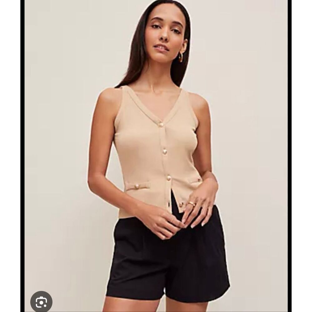 $50 Ann Taylor Button V-Neck Tank Top size XS